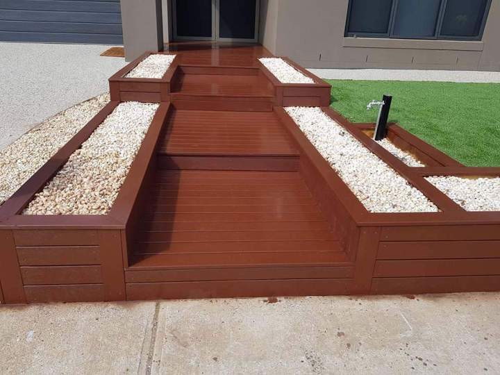 Wooden deck with built-in planters Strathtulloh