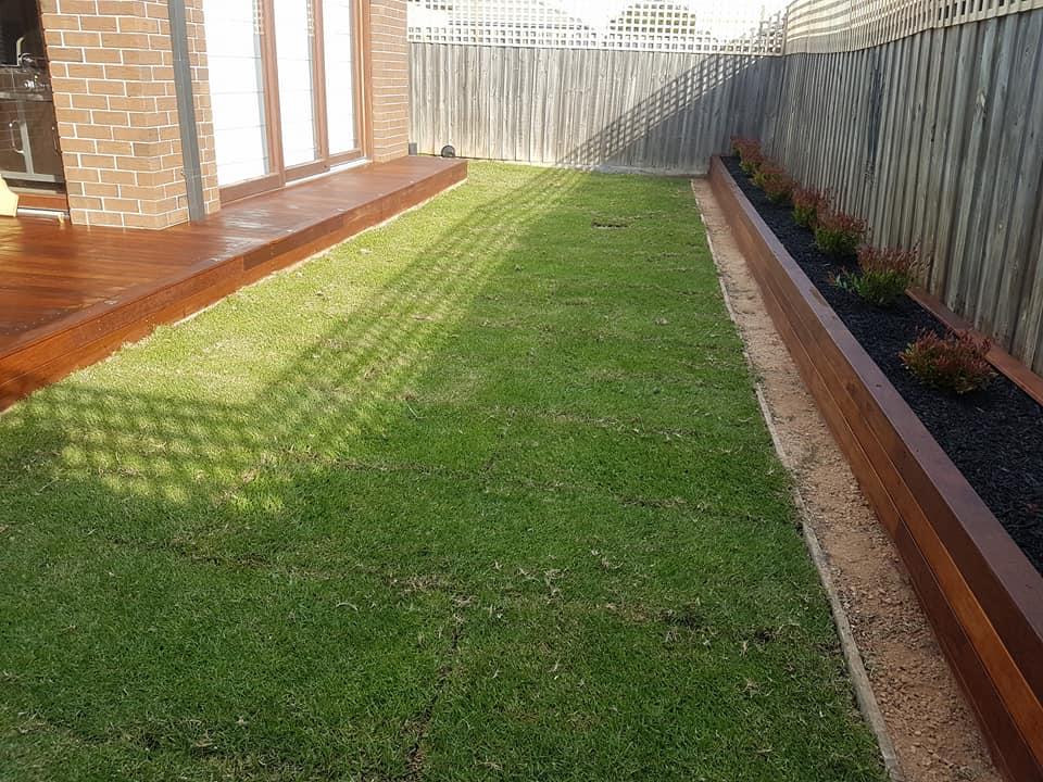 Gallery &amp; Landscaping Ideas - Point Cook, Melbourne 
